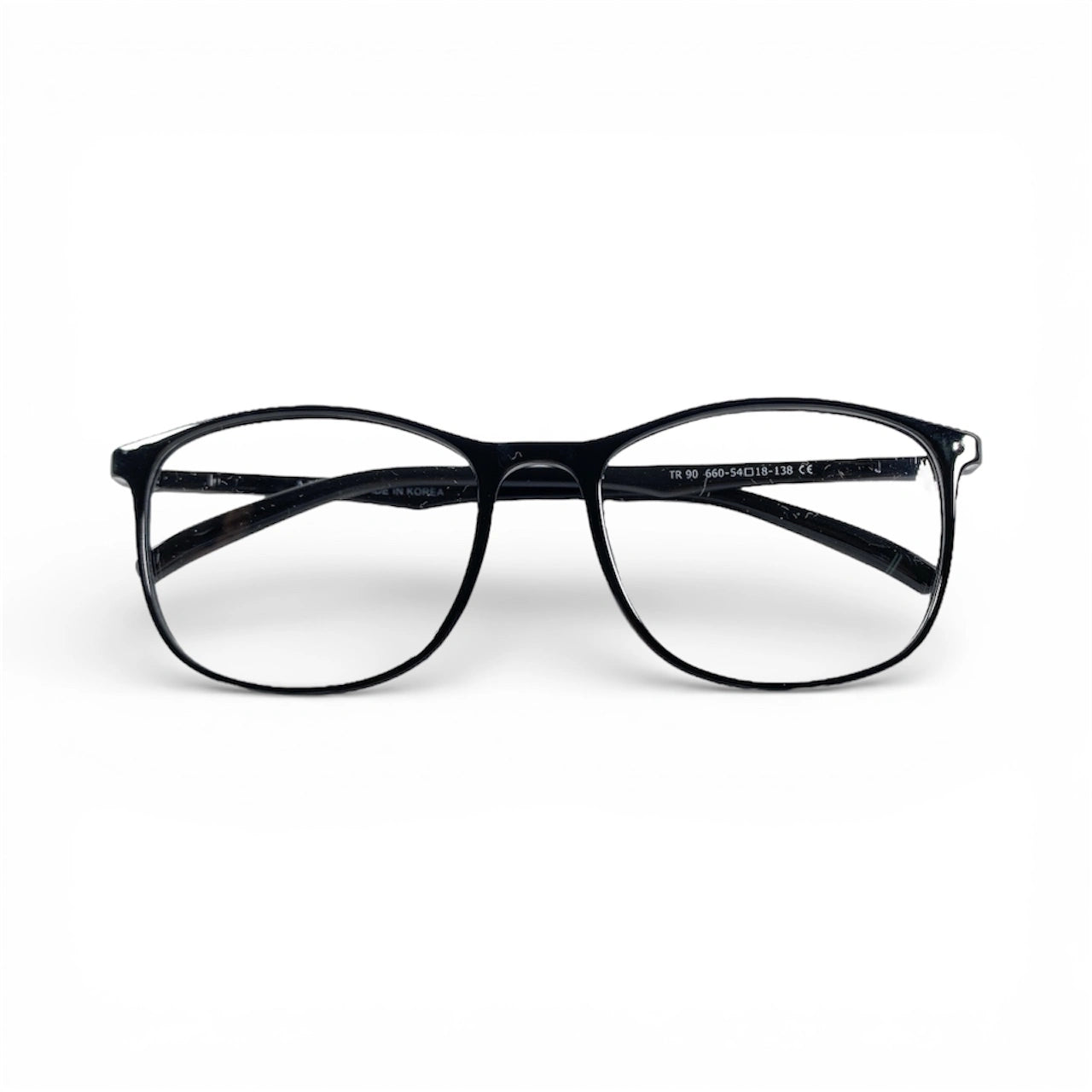 Black TR90 eyeglasses model 660 on white background, square frame detail