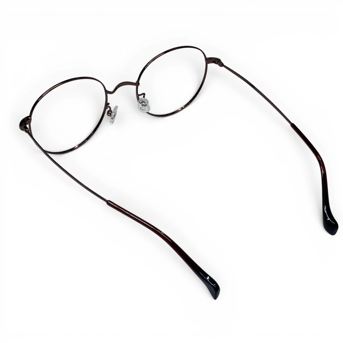 Dalbit 7011 round titanium prescription eyeglasses, back view of temples with secure temple tips