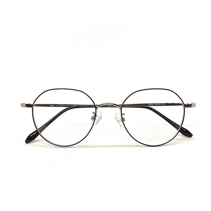 Gold titanium panto glasses with beta titanium frame, detail view