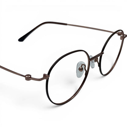 Josun 3000 round titanium prescription eyeglasses, close-up of secure hinge 