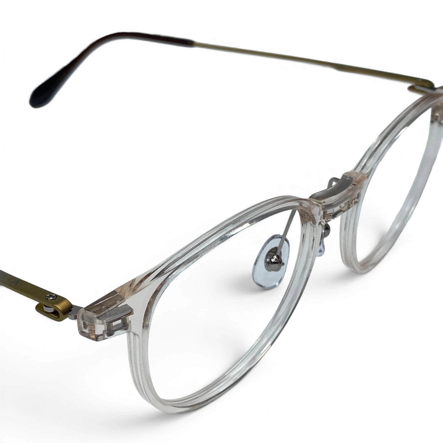Obba 1602 round titanium ultem prescription eyeglasses, close-up of hinge detail
