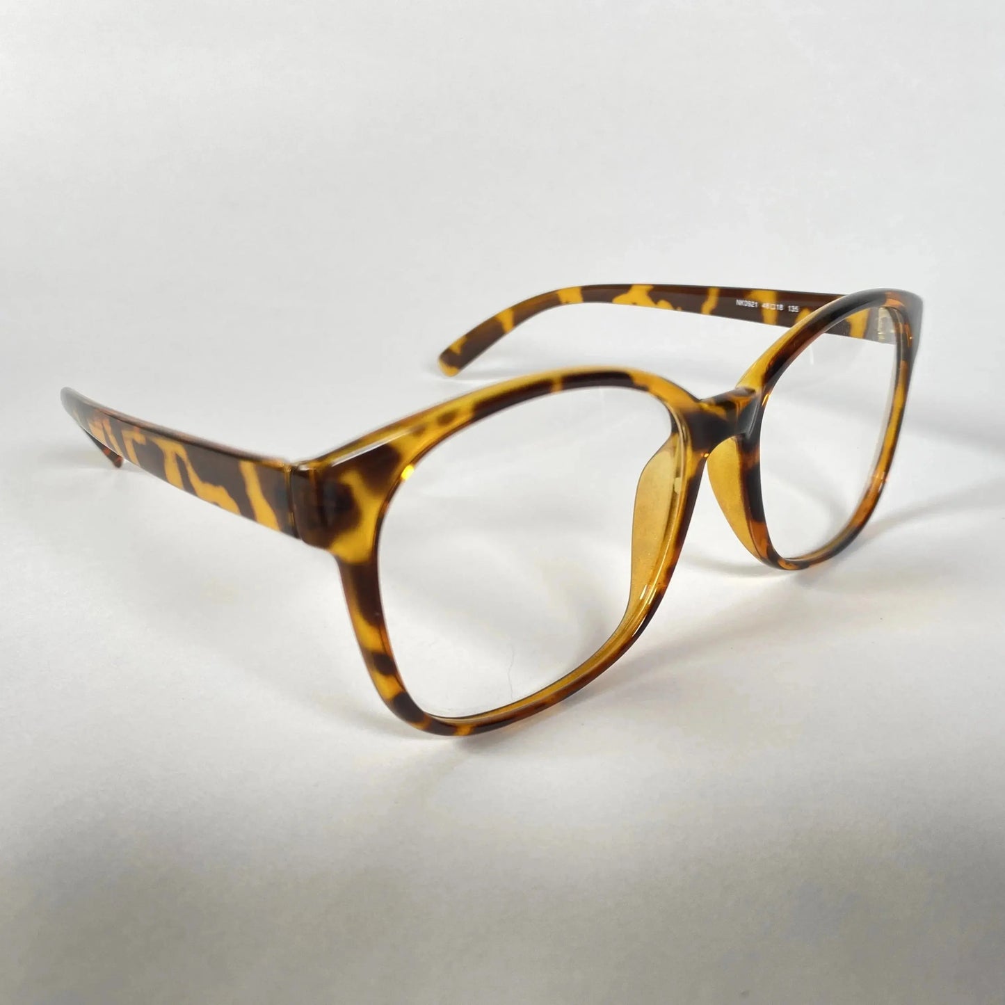 Chimac 0921 square frame eyeglasses angle view - rich tortoiseshell pattern with contemporary style