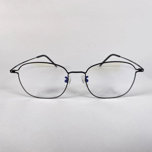 Front view of Hankang 106 titanium eyeglasses with black round frames on white background